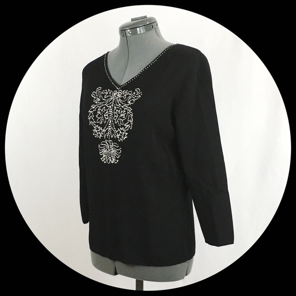 due’ per Due’ Classy Black Needlepoint Design Top Size M - Picture 2 of 5